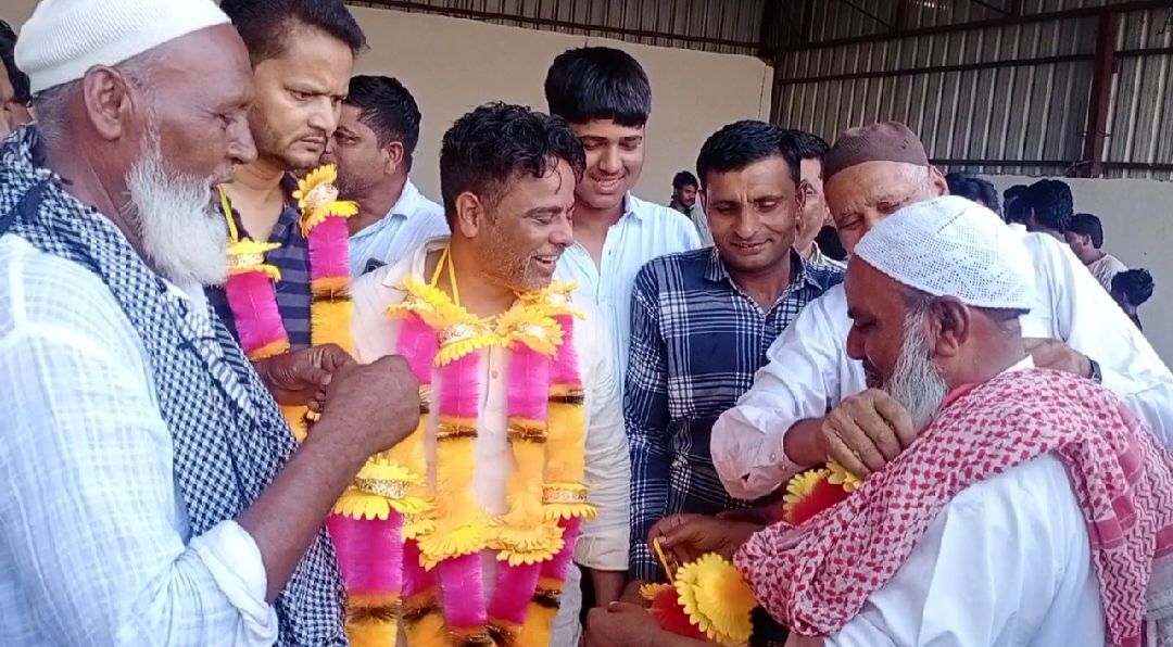 img_20250622_190537869547936353878344