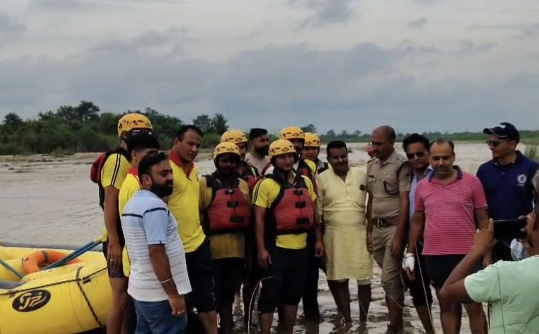 img_20250830_122351950989037293836544