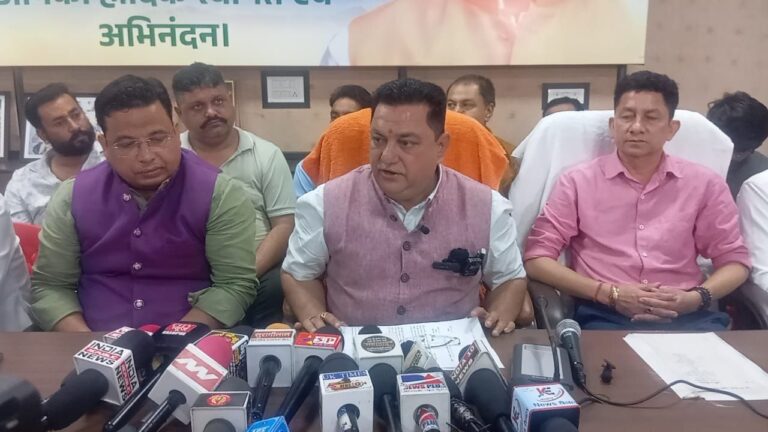 img-20251103-wa00082583250837649165537