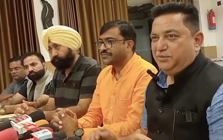 img_20251102_1603311821497593858166437