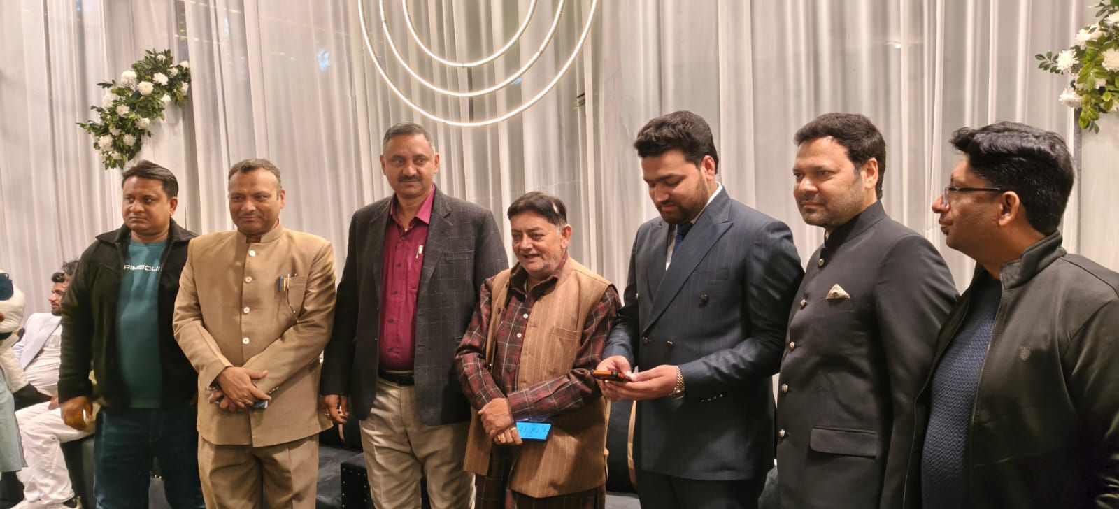 img-20251208-wa00098042534043889221885