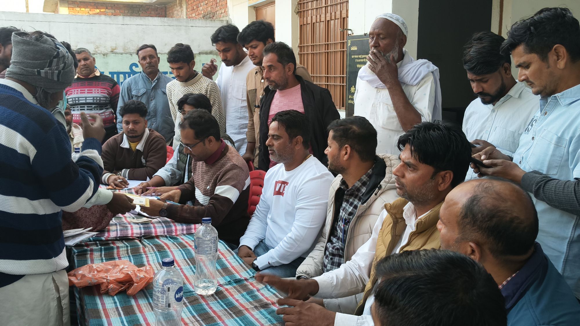 img202512051602433890665226959964678