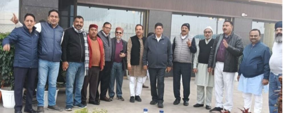 img_20251214_2033243753113395569073915